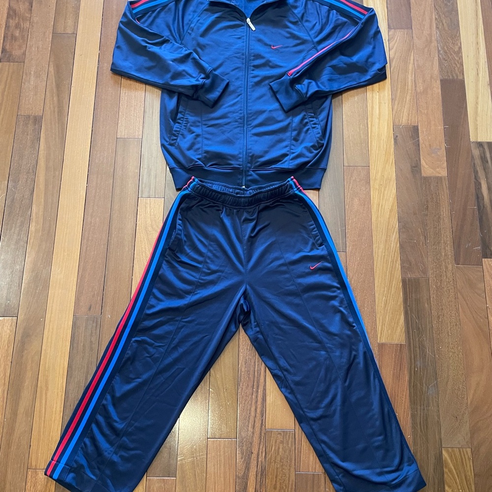 Vintage Nike tracksuit